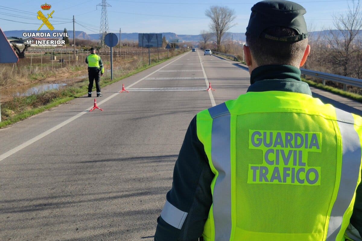 Pillado un joven que conducía haciendo derrapes y sin puntos en el carnet por el casco urbano de Quer (Guadalajara)