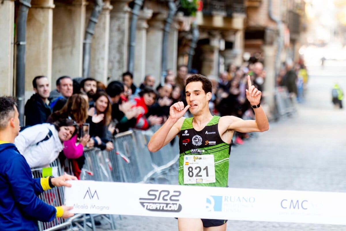 La San Silvestre Alcalaína llenó de deporte las calles de Alcalá en el último día del año