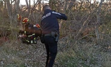 Rescatan a una mujer atrapada en el río en Alcalá de Henares