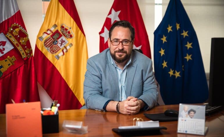 El alcalde de Paracuellos, que fue el más votado de Ciudadanos en Madrid, anuncia que no se presentará a las elecciones con el mismo partido 