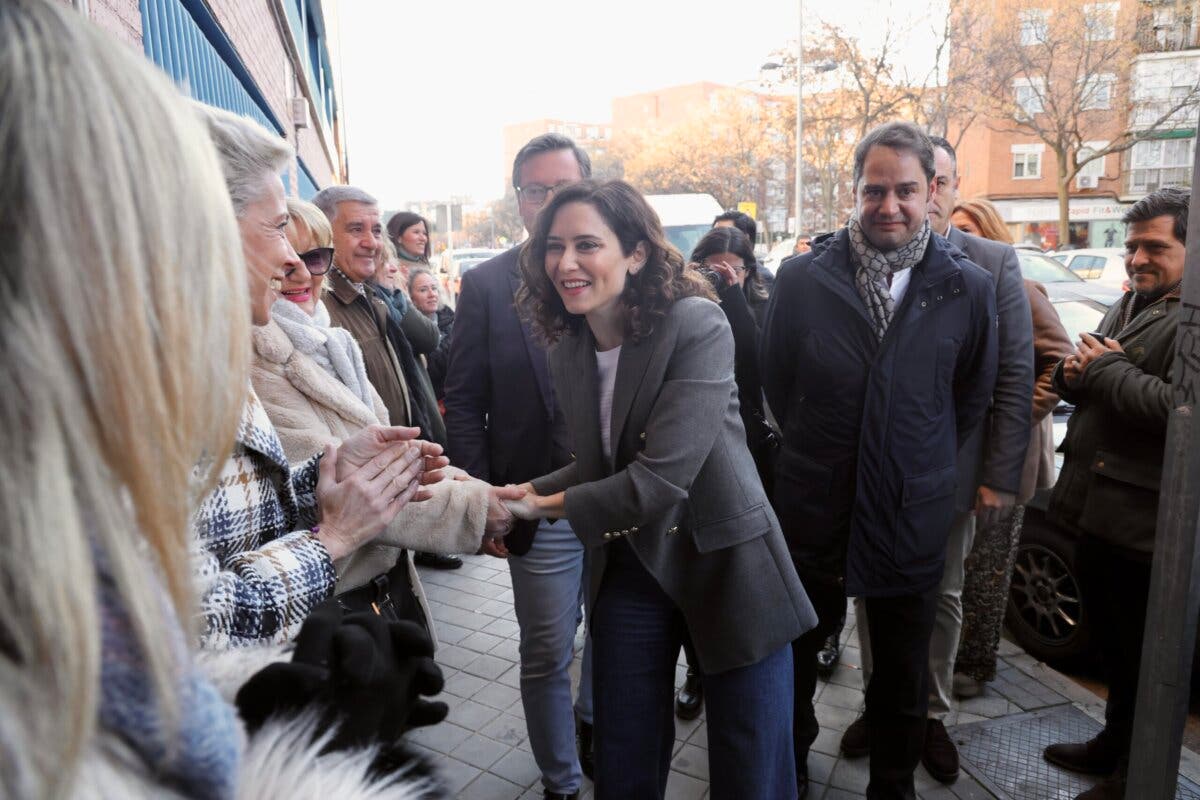 Ayuso anuncia en Torrejón de Ardoz un plan regional «por la libertad, pluralidad y calidad» en la ESO