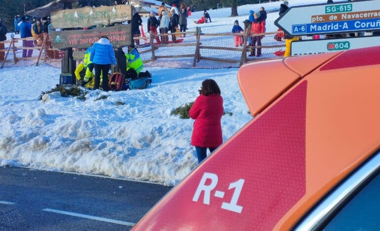 Una menor se rompe la mandíbula tras sufrir un accidente con un trineo en Rascafría
