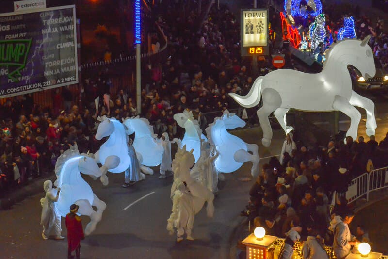 Consejos para ver la Gran Cabalgata de Reyes de Torrejón de Ardoz 2023