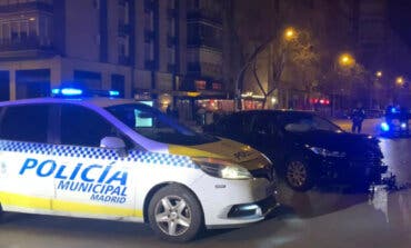 Herido grave un joven de 22 años tras una colisión entre su moto y un VTC en el Paseo de La Habana de Madrid