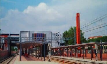 Becerra denuncia el estado de abandono de la estación de RENFE de Coslada y recuerda que el alcalde prometió una reforma que no llega