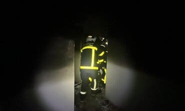 Encuentran un cadáver abrasado en el incendio de unos trasteros en Boadilla 