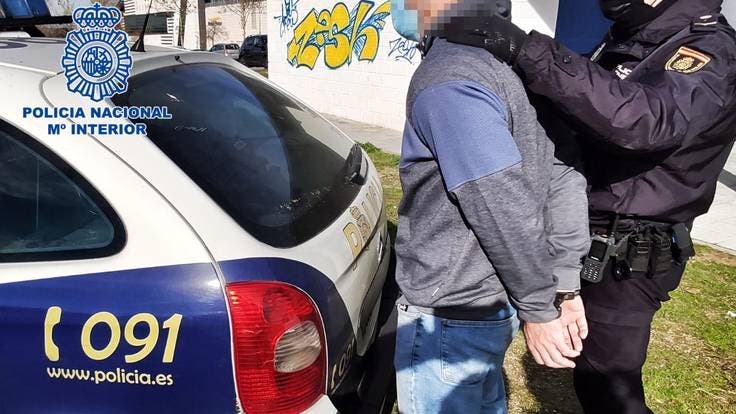 Detenido un delincuente con numerosos antecedentes por robar al descuido en colegios de Guadalajara 