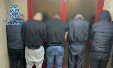 Detienen a 17 personas en una sauna gay de Madrid por traficar con drogas 