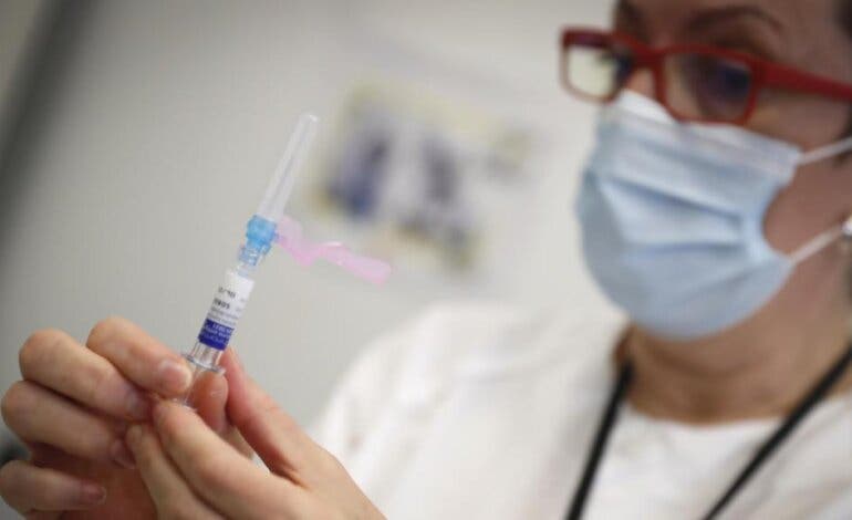 La Comunidad de Madrid amplía la campaña de vacunación frente a la gripe hasta mediados de febrero
