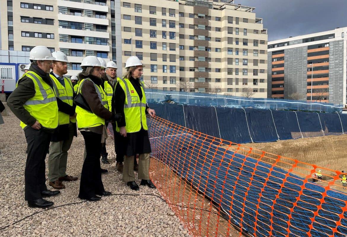 La Comunidad de Madrid construye cerca de 800 viviendas de alquiler asequible en Valdebebas 