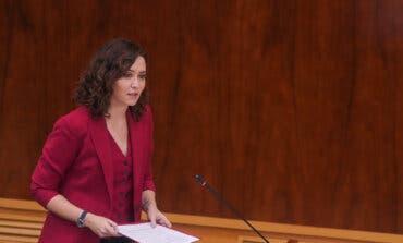 Ayuso anuncia chequeos médicos en colegios, gafas gratis para niños y dentista gratis para mayores de 80 años 