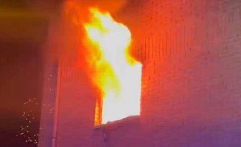 Mueren dos personas calcinadas en el incendio de su vivienda en Entrevías