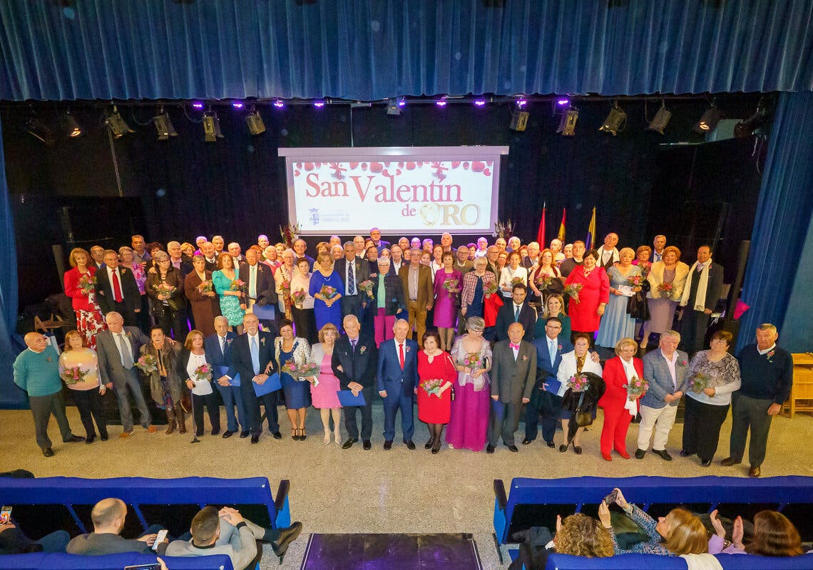 Un total de 43 parejas de Torrejón con 50 años de casados celebraron San Valentín de Oro