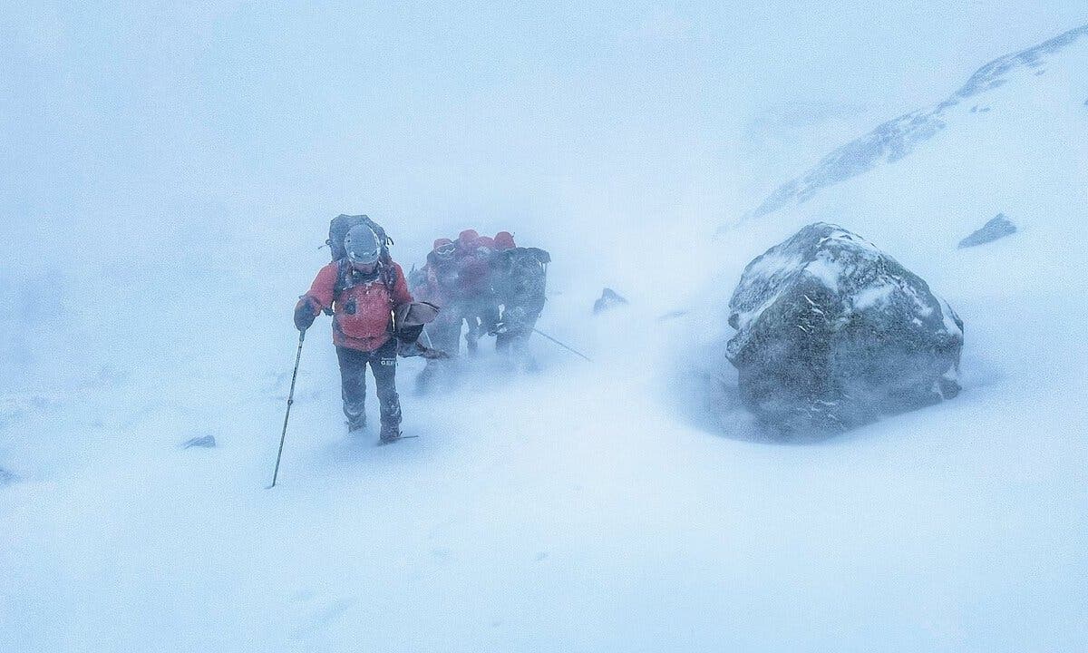 Rescate extremo de dos excursionistas que se habían perdido en Peñalara 