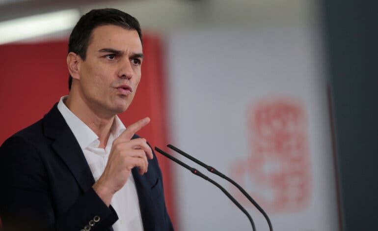 Sánchez se ausenta este lunes del Premio Cervantes en Alcalá de Henares para evitar abucheos