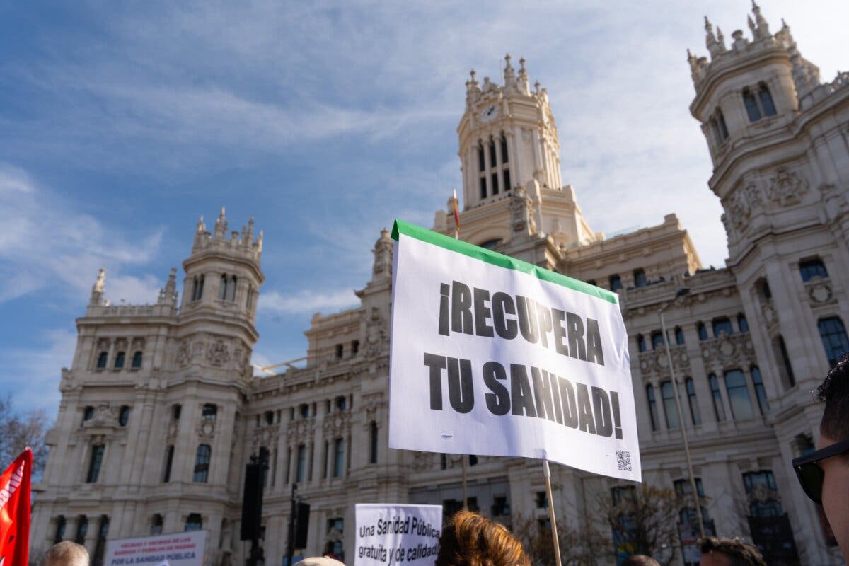 Convocan huelga de médicos en Madrid para acabar con los contratos temporales