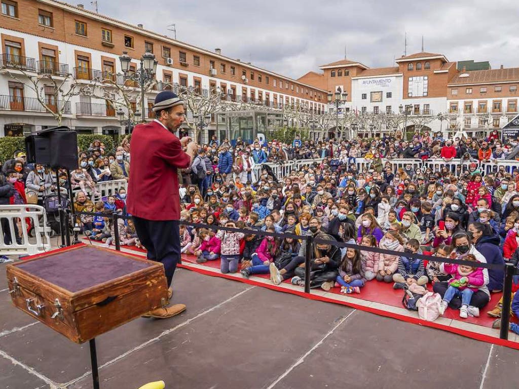 Continúa este sábado en la Plaza Mayor de Torrejón el Festival de Circo