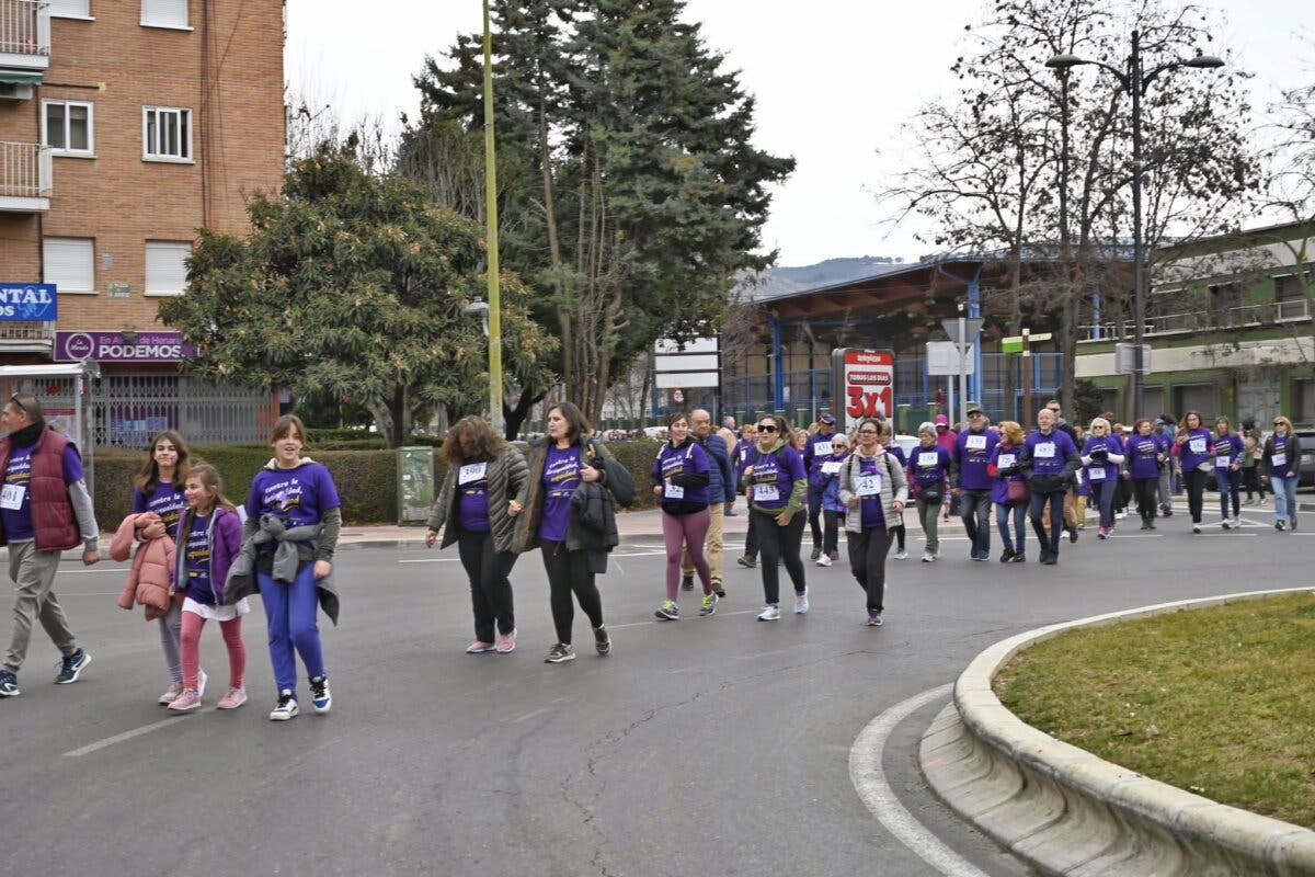 La Milla por la Igualdad recorre las calles de Alcalá de Henares con el lema «Contra la desigualdad, equidad»