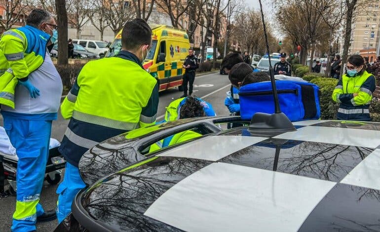 Dos heridos graves en un accidente de tráfico en Alcalá de Henares