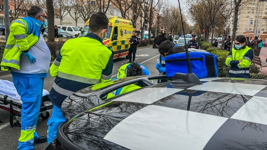 Dos heridos graves en un accidente de tráfico en Alcalá de Henares