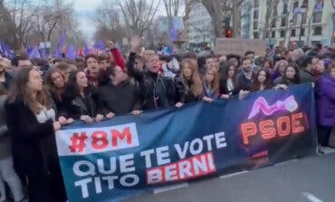 «Irene Montero, dimisión» y «Que te vote Tito Berni» en el 8M en Madrid 