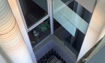 Heridos dos jóvenes, uno muy grave, al caer por el hueco de una escalera en Móstoles