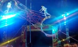 Un trapecista herido leve al caer desde más de siete metros de altura en un circo en Madrid