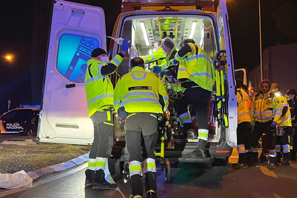 Herido grave un motorista tras impactar contra un turismo en Madrid
