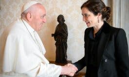 Ayuso visita al Papa Francisco en Roma: «Le he pedido que rezara por el pueblo de Madrid»
