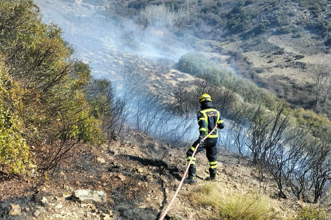 Detenido por provocar con un mechero un incendio forestal en Villalbilla