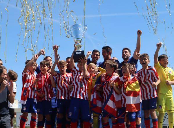 El Atleti gana por segundo año consecutivo la ÍscarCup de Torrejón