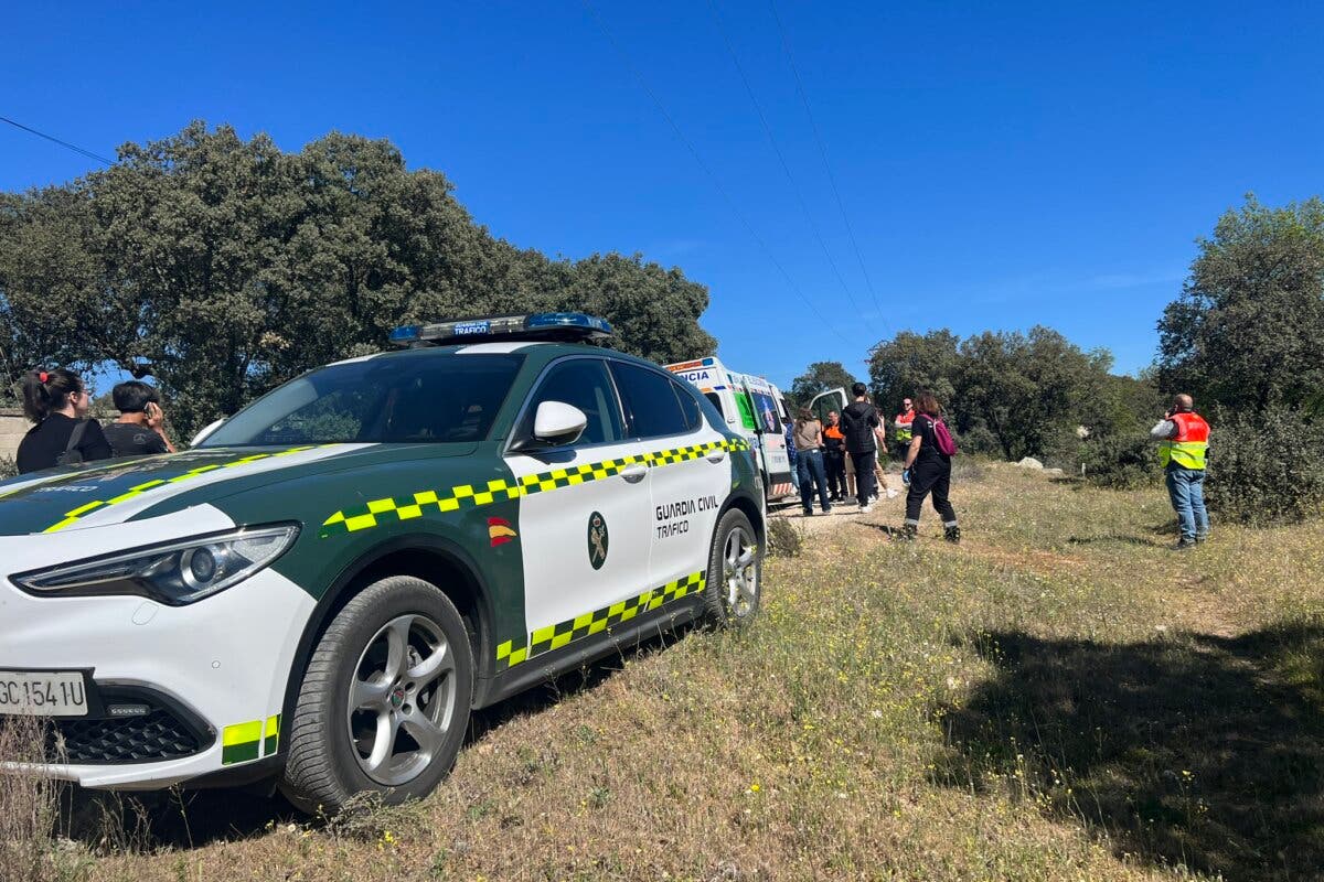 Muere atropellado uno de los conductores de un autobús escolar en Valdemorillo