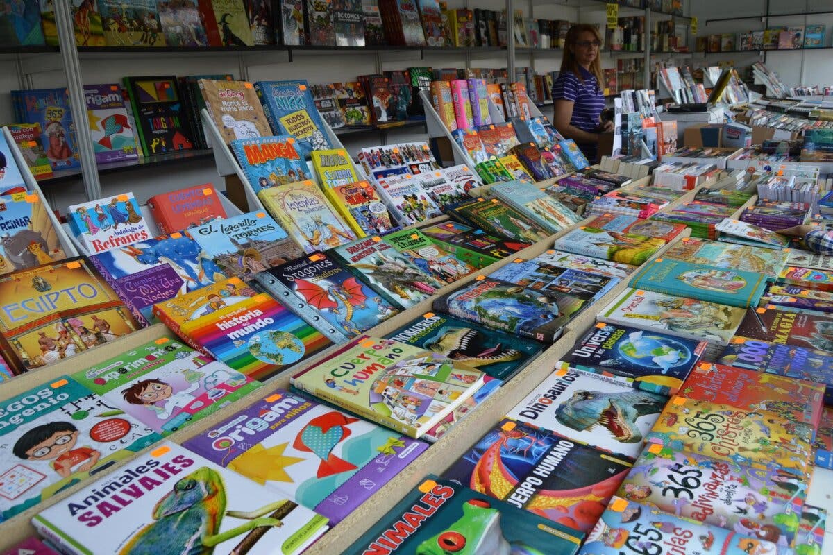 La Feria del Libro de Alcalá de Henares celebra su XL edición con reconocidos escritores