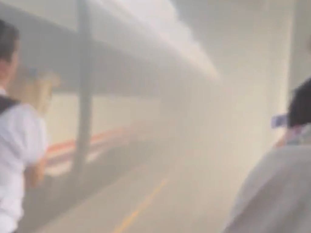 Un incendio en «el tren de la vergüenza» Madrid-Extremadura obliga a desalojar a los viajeros en Leganés