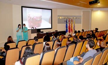 El Hospital de Torrejón conciencia a alumnos de 3º de ESO sobre la importancia de donar sangre