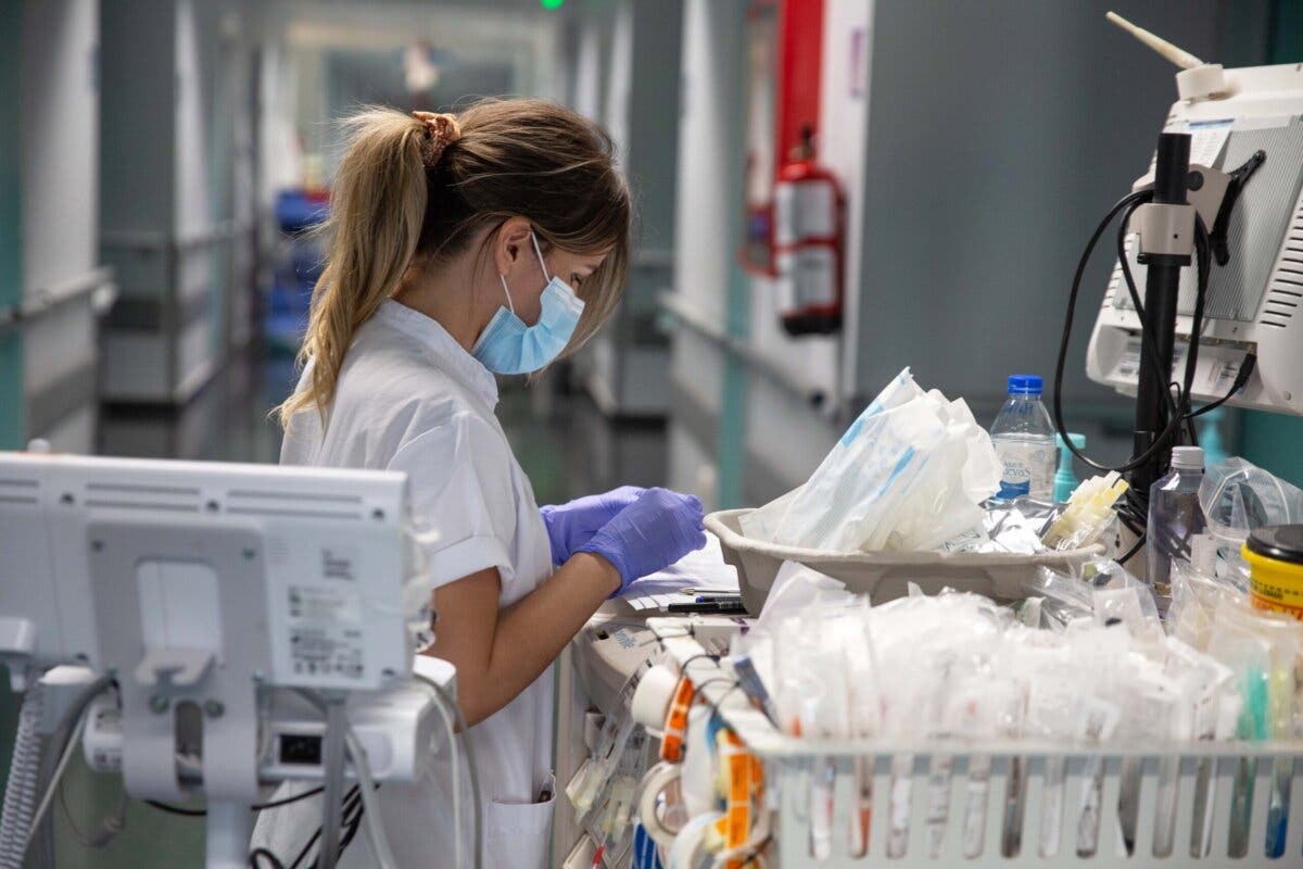 El Hospital de Torrejón celebra una feria de empleo para atraer talento de enfermería