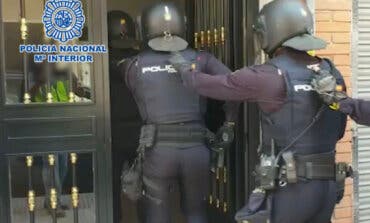Dos detenidos en Torrejón de Ardoz por robar en domicilios mediante el método del «impresioning»