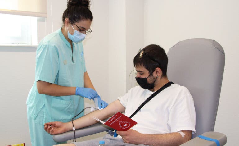 El Hospital de Torrejón lanza un Pasaporte de Donación de Sangre para los héroes anónimos que salvan vidas