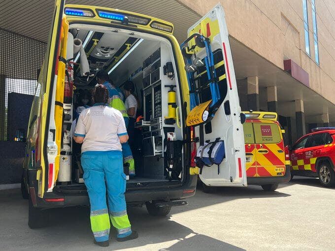 Herido grave un obrero al caer de un andamio en el barrio de Rejas de Madrid