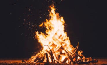 San Fernando de Henares celebra la Noche de San Juan con hogueras, música y hasta un conjuro de meigas