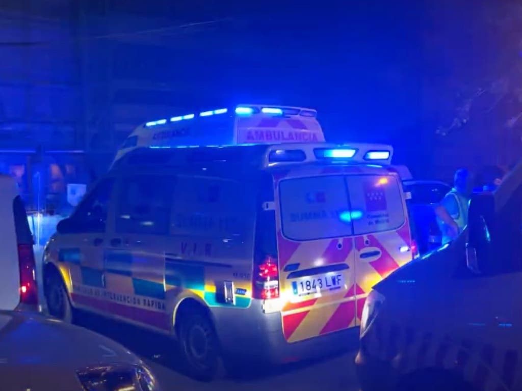 Siete intoxicados, dos de ellos menores, en un incendio en una vivienda en Móstoles