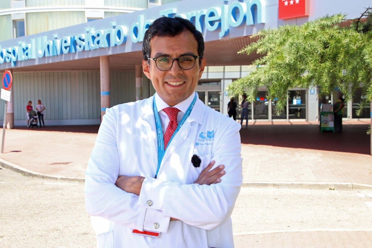 El jefe del Servicio de Angiología y Cirugía Vascular del Hospital de Torrejón, entre los mejores médicos de España en 2023