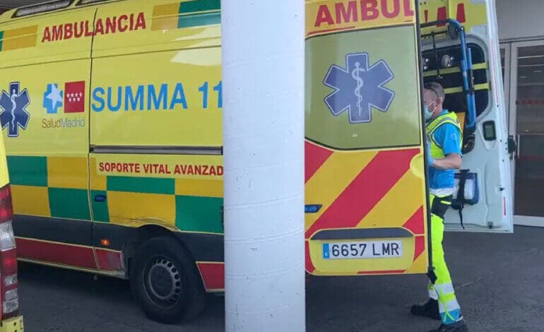 Herido grave un trabajador en Rivas al cortarse en el cuello tras una caída 