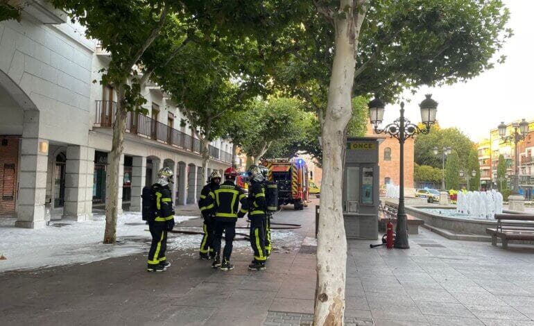 Torrejón de Ardoz: Un incendio obliga a cerrar el Ayuntamiento y provoca cortes de luz en la zona 