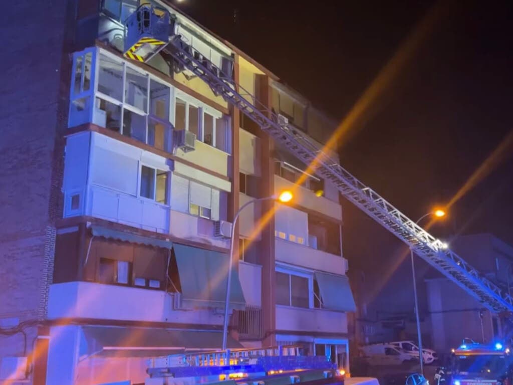 Muere un hombre en el incendio de una vivienda en Hortaleza