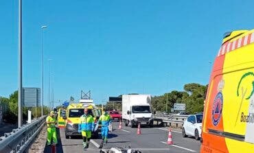 Heridos graves un hombre y una mujer en un accidente de moto en la M-50