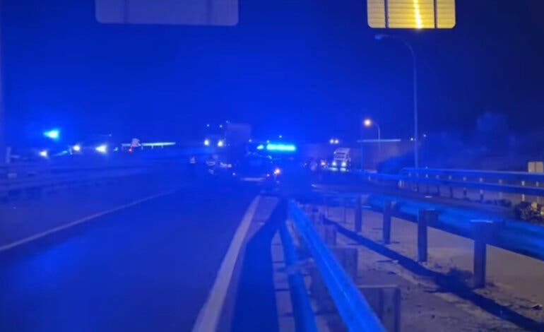 Muere un motorista de 23 años en un accidente en San Fernando de Henares