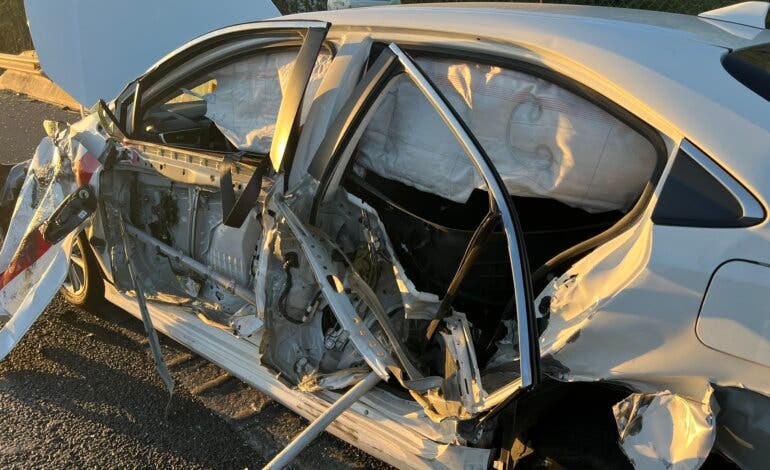 Herido con quemaduras graves un conductor al arder su coche en la M-40