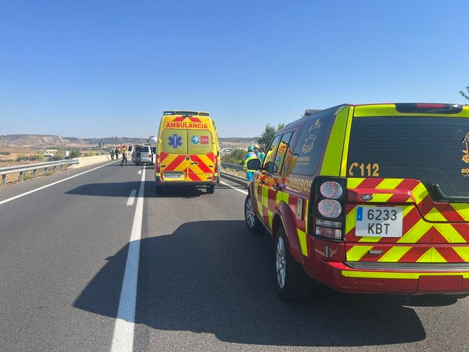 Muere un conductor en un choque frontal en Torres de la Alameda