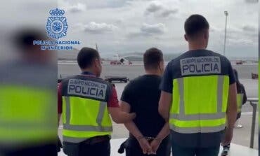 Desmantelada una organización que habría introducido unos 1.000 inmigrantes en España por Barajas